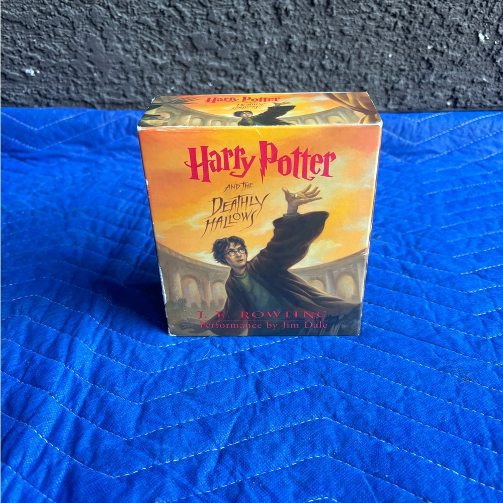 17 CD BOX SET AUDIO HARRY POTTER AND THE DEATHLY HOLLOWS AUDIOBOOK